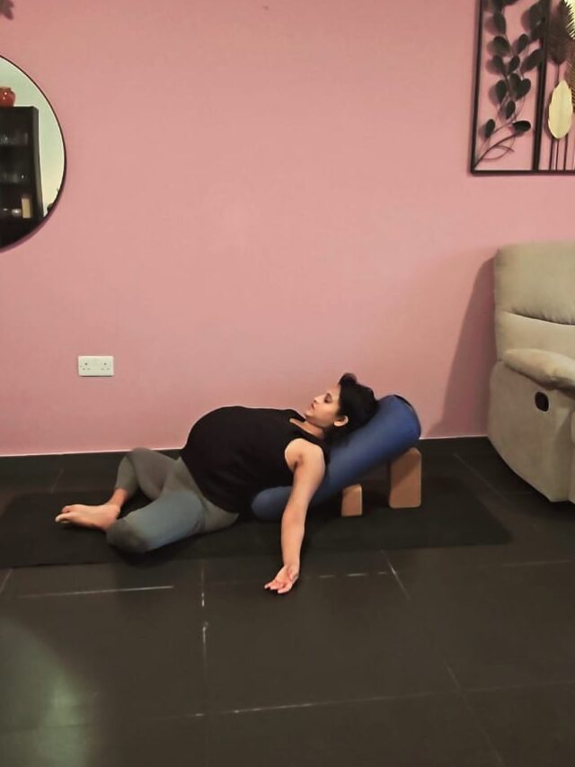 5 Yoga Poses to Open the Pelvis for Labor